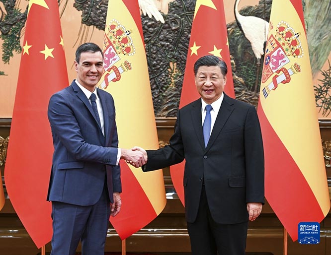 习近平会见西班牙首相桑切斯  中西建交50周年  全面战略伙伴关系  双边关系  一带一路 
