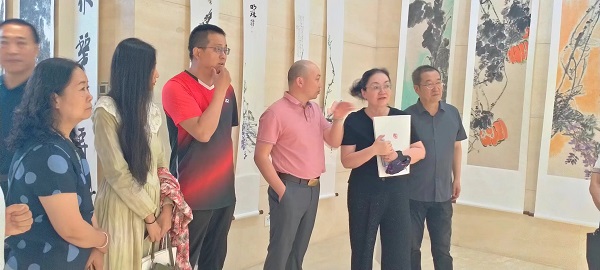 “丝路丹青 北疆溢彩——李政恩艺术作品展”在乌海市展览圆满成功  丝路文化 一带一路 