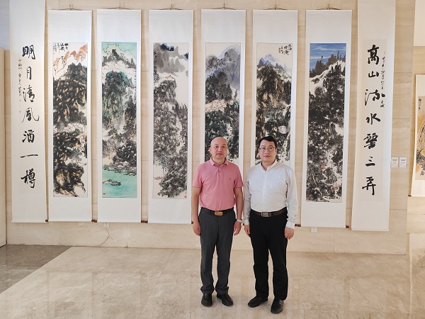 “丝路丹青 北疆溢彩——李政恩艺术作品展”在乌海市展览圆满成功  丝路文化 一带一路 
