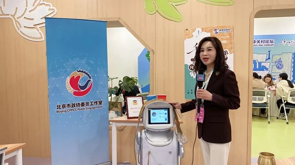 “北京榜样•最美互联网从业者”提名人选|何银萍:互联网时代的最美医者 一带一路 健康丝绸之路 中医文化 非遗传承 “北京榜样•最美互联网从业者”提名人选|何银萍:互联网时代的最美医者 一带一路 健康丝绸之路 中医文化 非遗传承