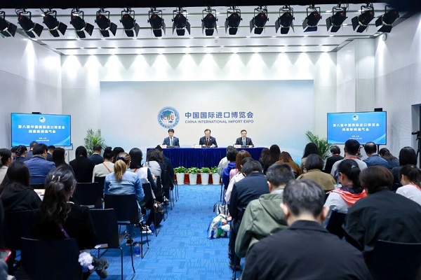 第八届进博会圆满收官 461项新品“首发首秀”