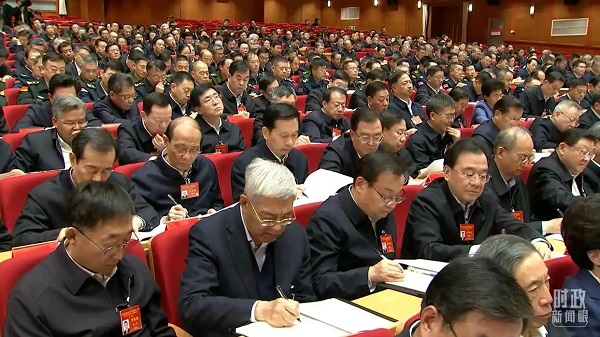 时政新闻眼丨“十五五”开局之年，总书记“新年第一课”这样划重点  一带一路 十五五