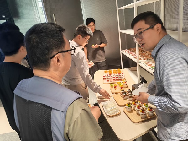 “源中源”品牌食品赞助第五届经济社会学与跨国企业研究分论坛,以品质茶歇赋能高端学术研讨 一带一路 丝路美食 企业出海 源中源 经济社会学 “源中源”品牌食品赞助第五届经济社会学与跨国企业研究分论坛,以品质茶歇赋能高端学术研讨 一带一路 丝路美食 企业出海 源中源 经济社会学